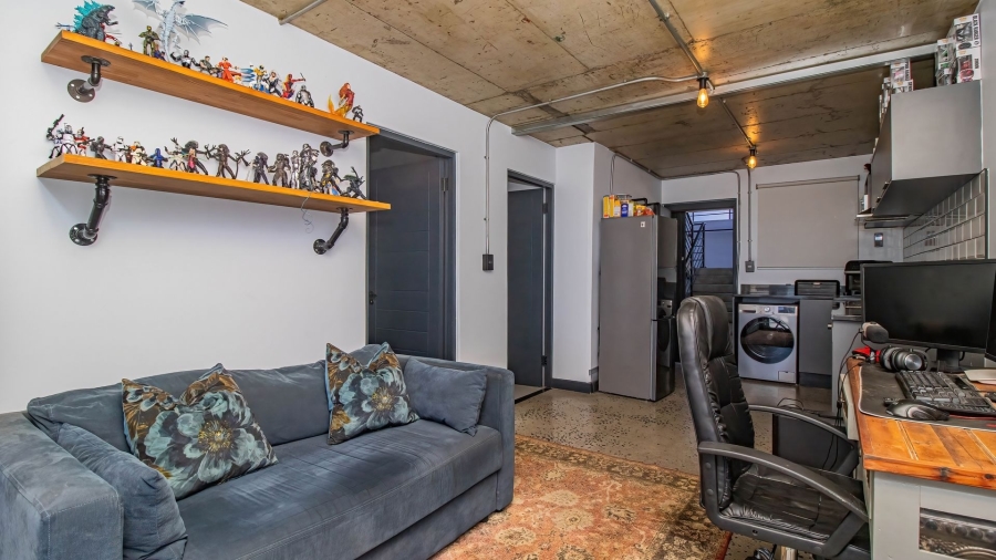1 Bedroom Property for Sale in Beachfront Western Cape